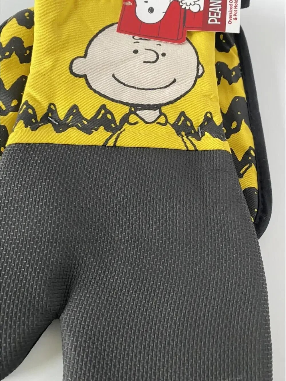 Peanuts Charlie Brown Oven Mitt & Pot Holder Kitchen Gift Set NEW Cute Peanuts